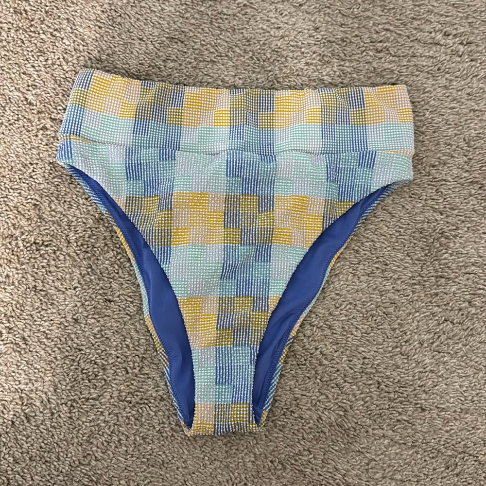 Aerie bottoms